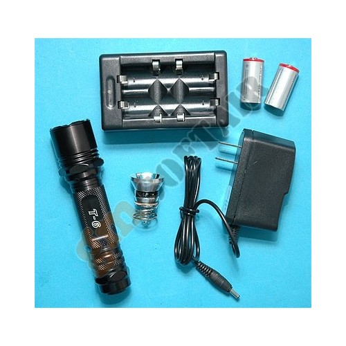 Torcia T6 + Kit caricabatteria + Batterie Ricaricabili (GP242A G&amp;P)