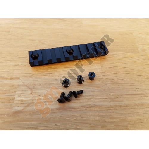 Slitta da 9 Slot - Keymod (R6690 Retro Arms) Slitta da 9 Slot - Keymod (R6690 Retro Arms)