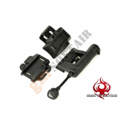 Torcia SF M600U Scout Light Led Full Version TAN (500 Lumen) (NE04025 Night Evolution)