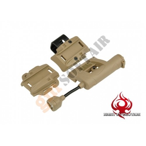 Torcia SF M600U Scout Light Led Full Version TAN (500 Lumen) (NE04025 Night Evolution)