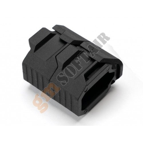 Strike Ind. Angled Vertical Grip Long - Black - Picatinny Rail (SI-AR-CMAG-RAIL Madbull)