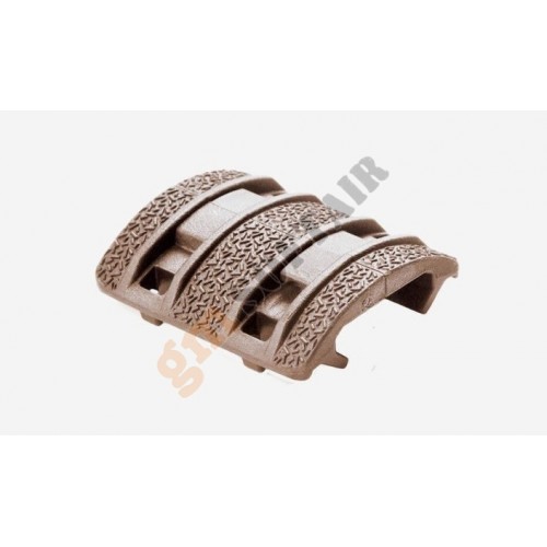 XTM Enhanced Rail Panels - Black (MA517450 Magpul)