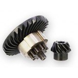 Ingranaggio Conico con Pignone Elicoidali